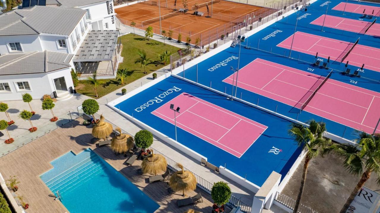 Residencia Deportiva Rozarossa Hotel Estepona Exterior photo